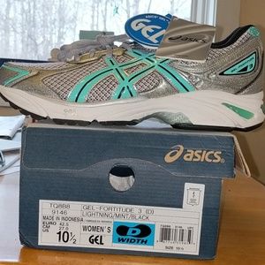 Women's Asics Gel-Fortitude Running Sneake…